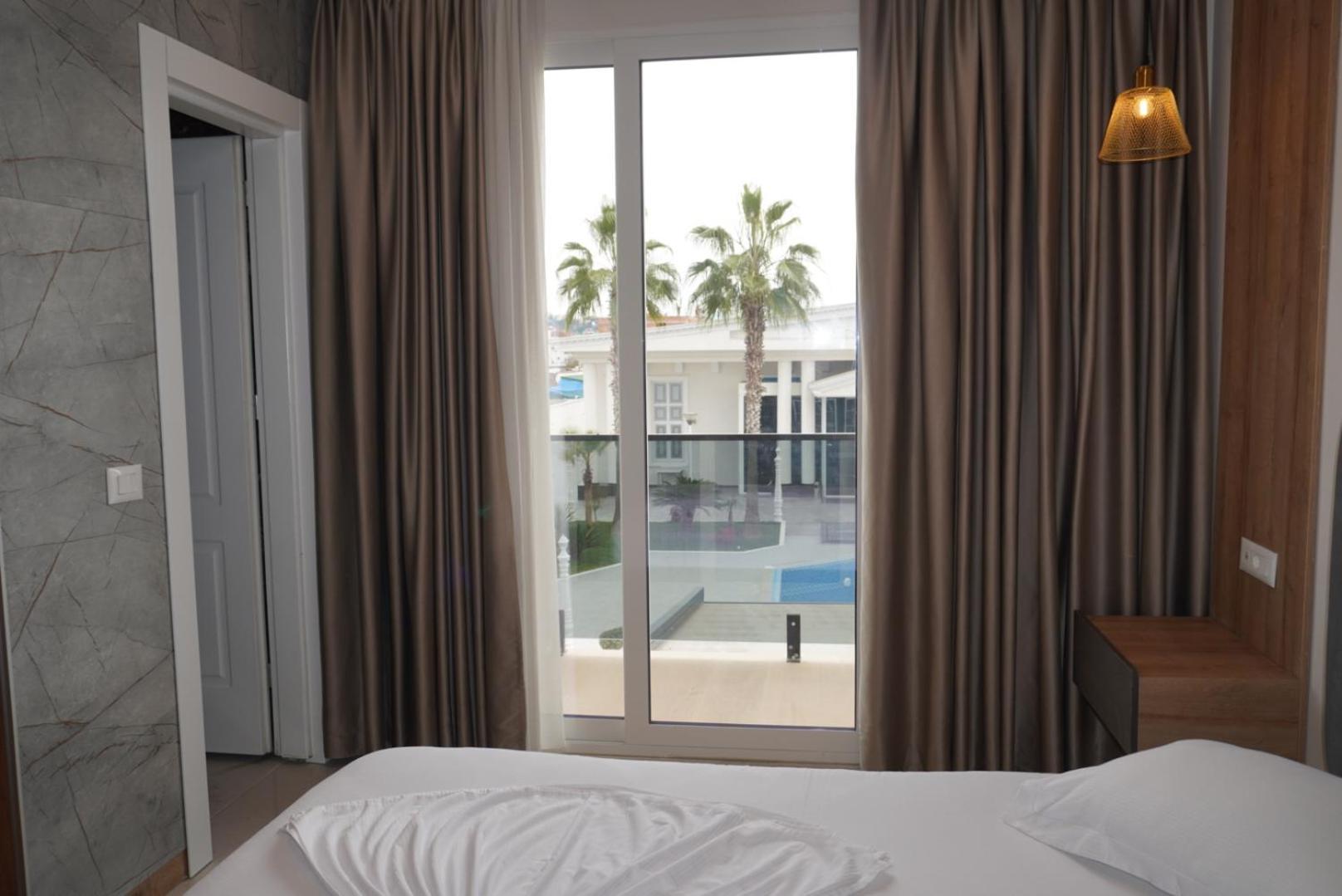 Hotel Colis Kamez Esterno foto